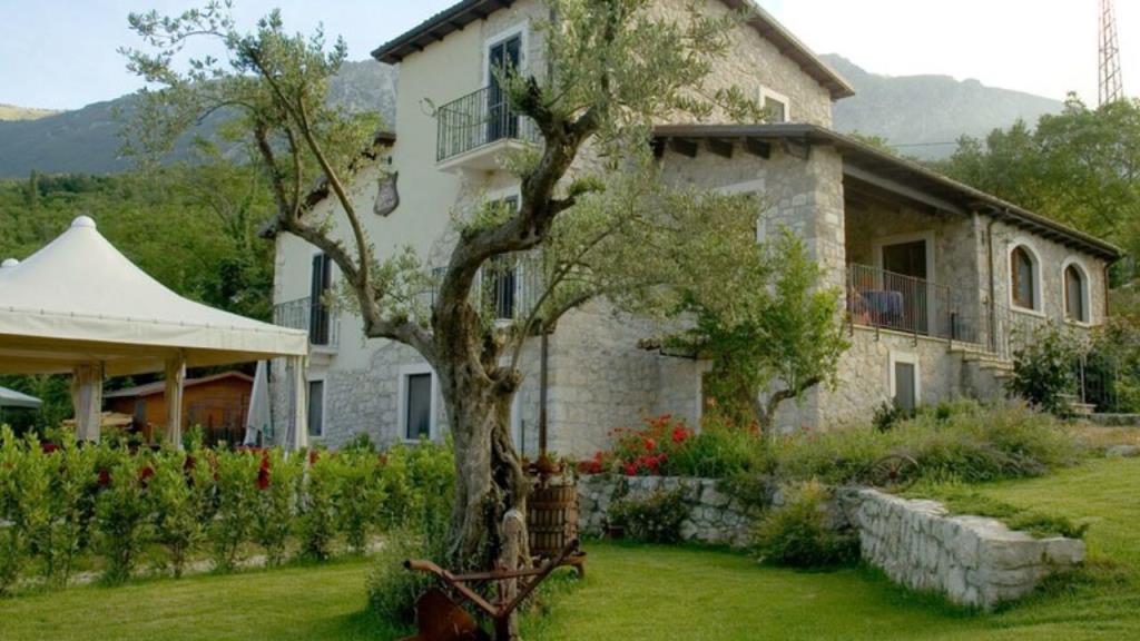 Estate 2025: agriturismi in Abruzzo, segnali contrastanti ma fiducia per la stagione estiva